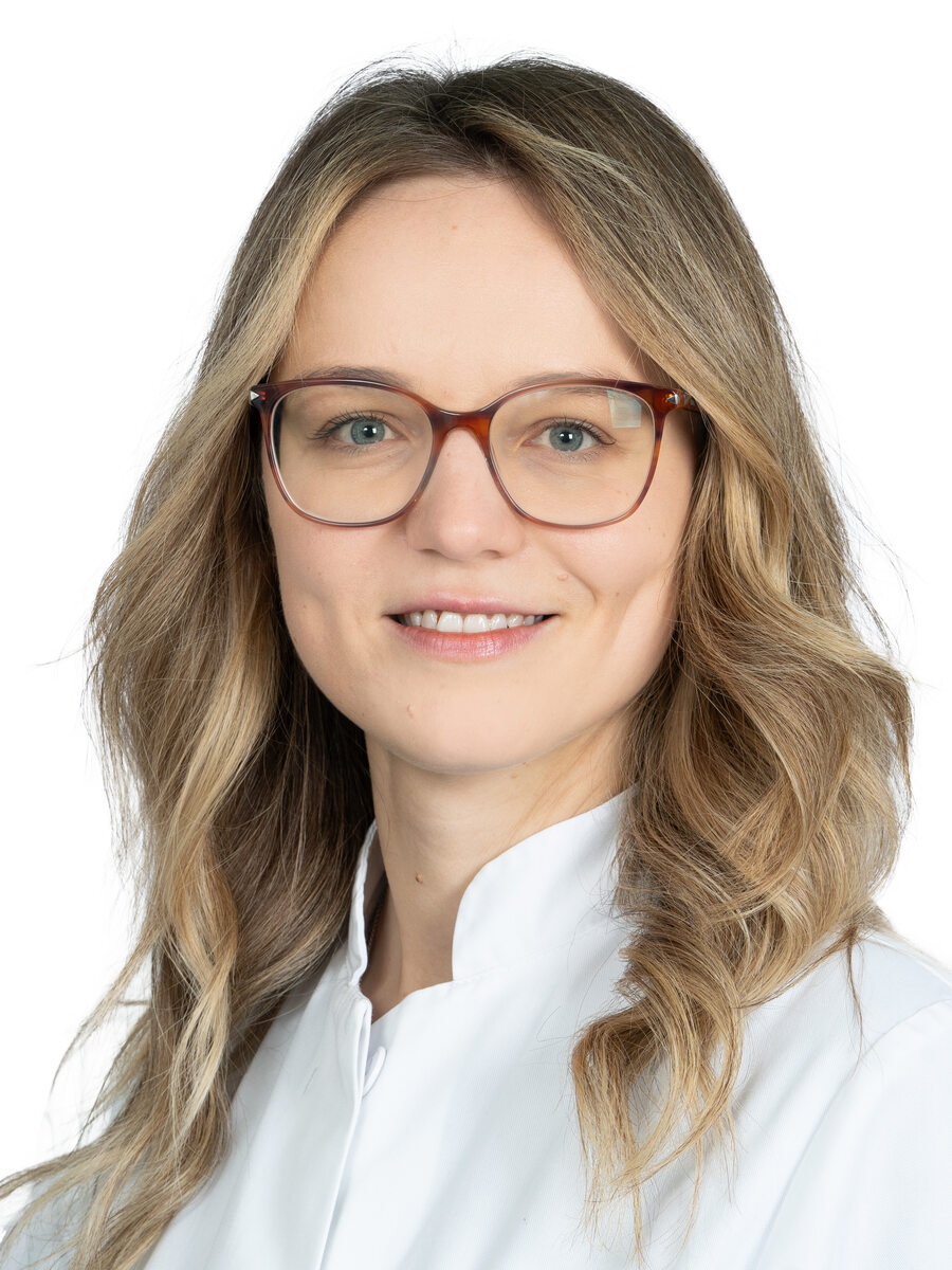 Rezensionen Für Augenklinik Des Uni-klinikums Erlangen Das Ärzteteam der Uni-Augenklinik des Saarlandes